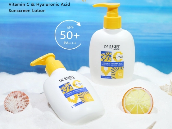 Loción protectora solar con vitamina C y ácido hialurónico SPF 50